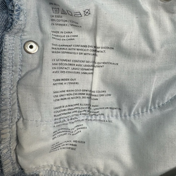 Bdg Lace Embroidered Erin Jean Shorts Womens Size 25 Light Wash High Rise - Picture 7 of 11